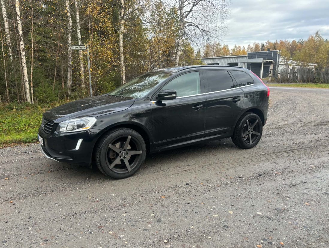 Volvo XC60 2015 – bild 1 av 3