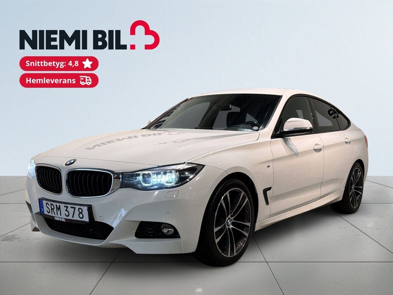 BMW 330i 2018 – bild 1 av 24