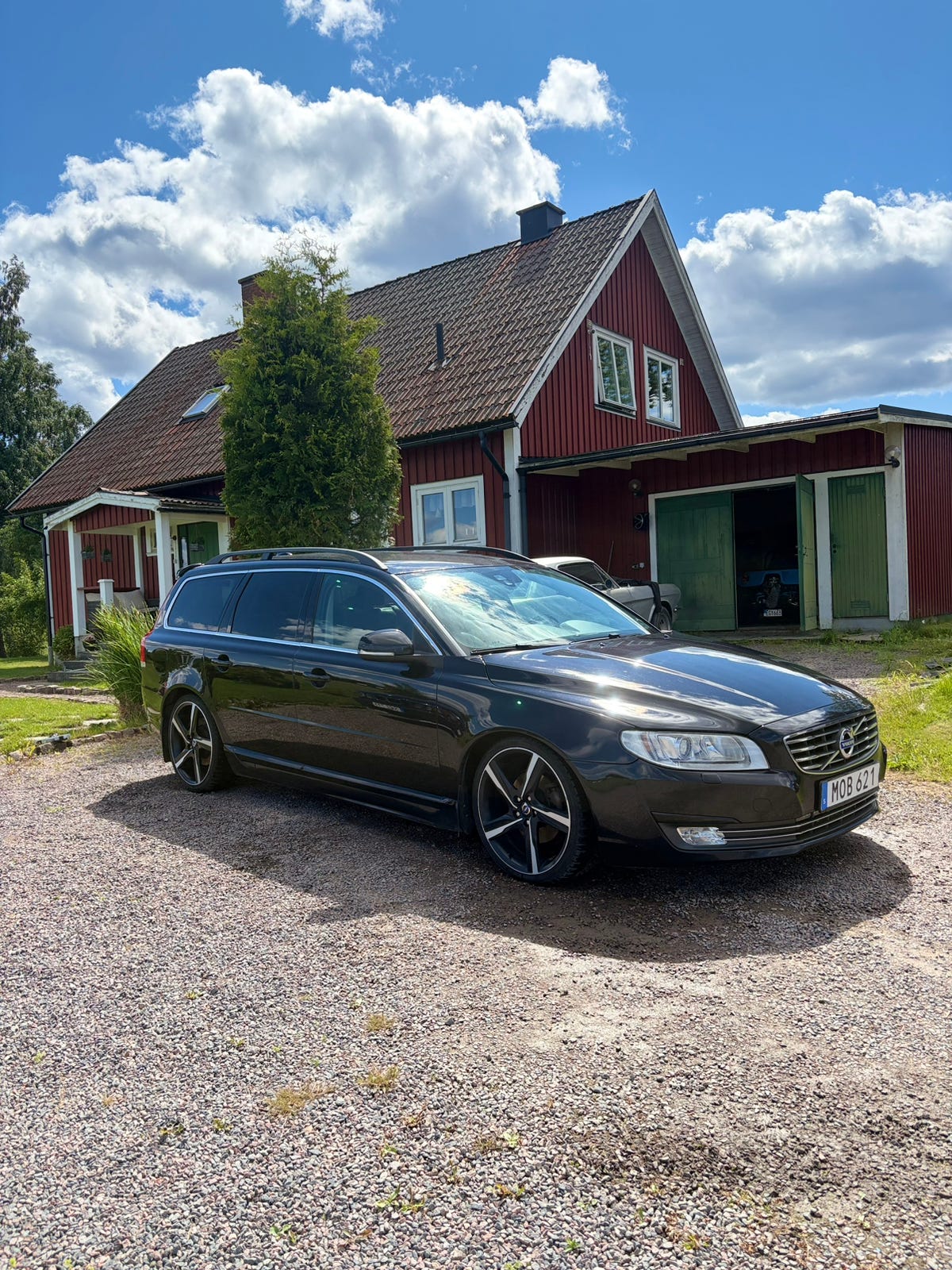 Volvo V70 2015 – bild 1 av 6