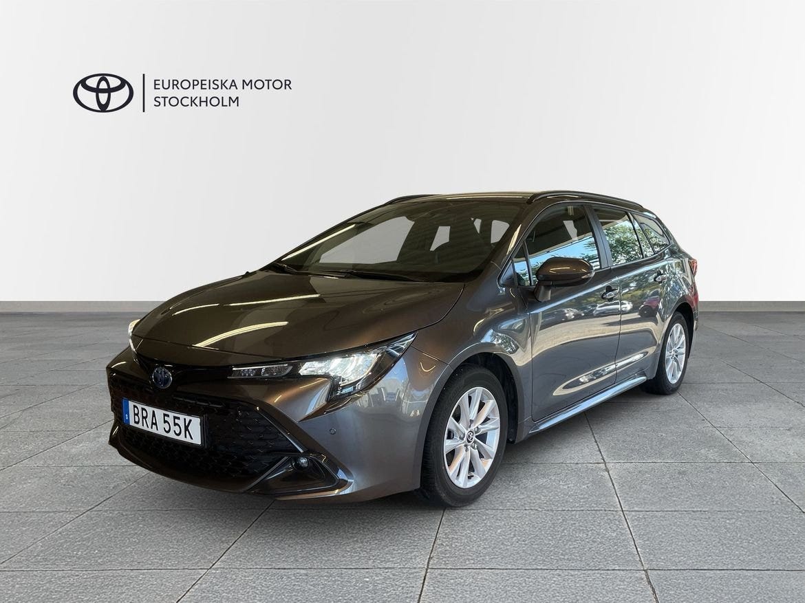 Toyota Corolla 2024 – bild 1 av 15