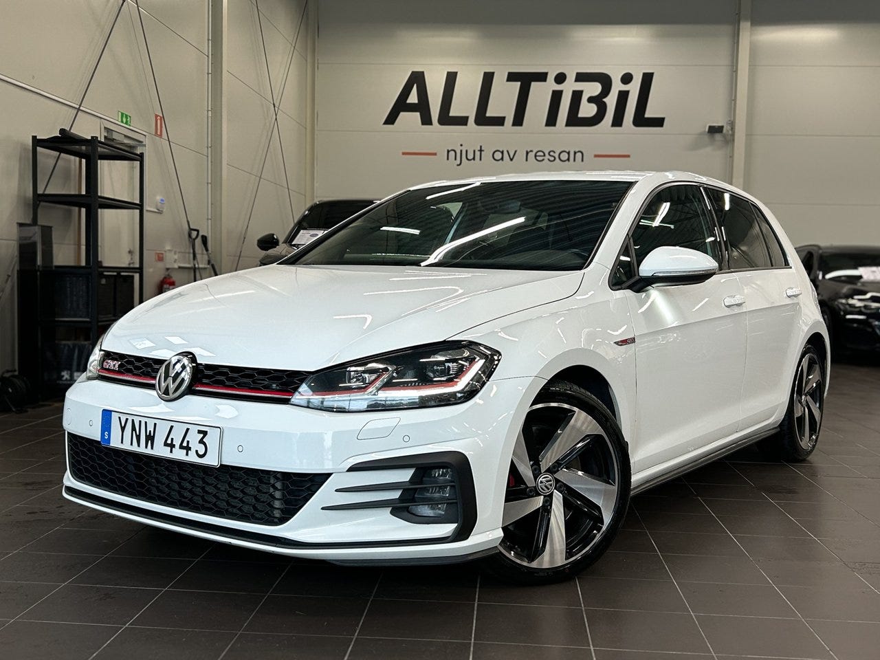 Volkswagen Golf I 2018 – bild 1 av 24