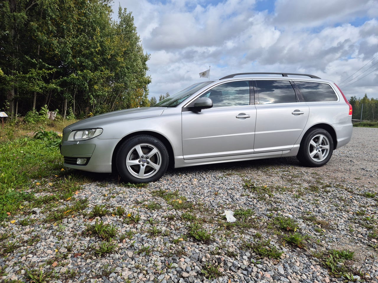 Volvo V70 2015 – bild 1 av 11
