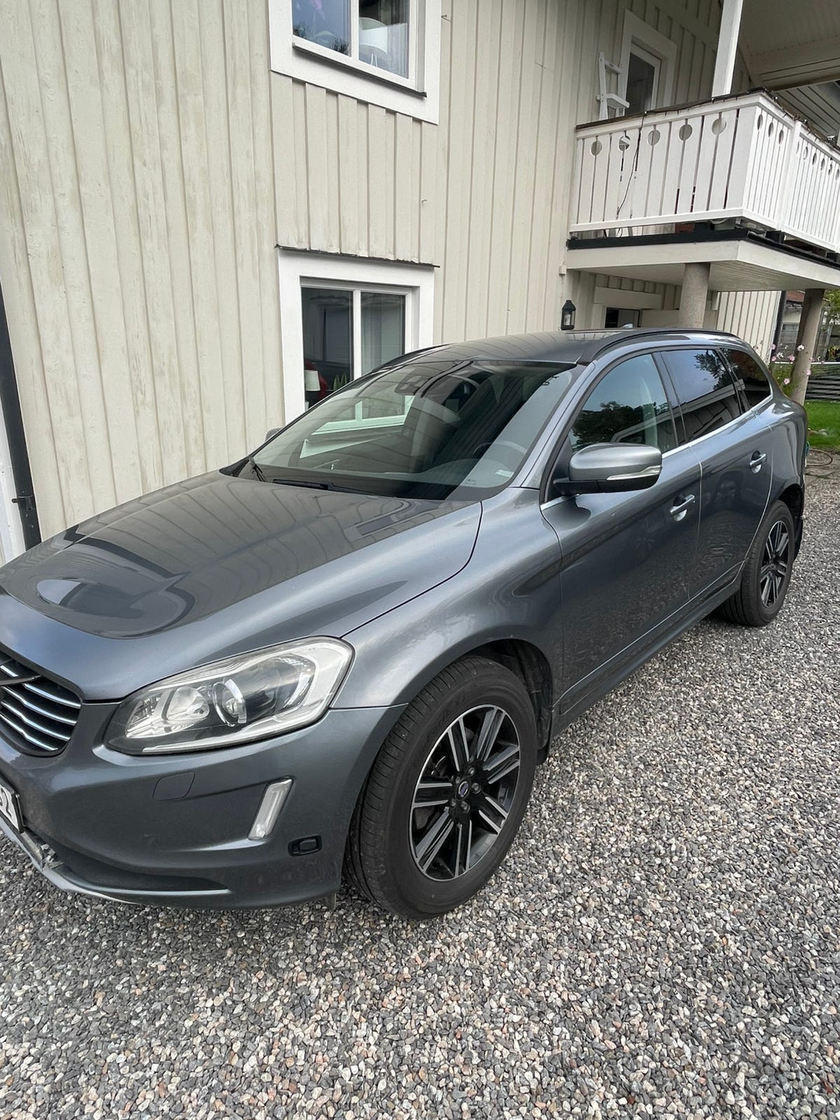 Volvo XC60 2017 – bild 1 av 3