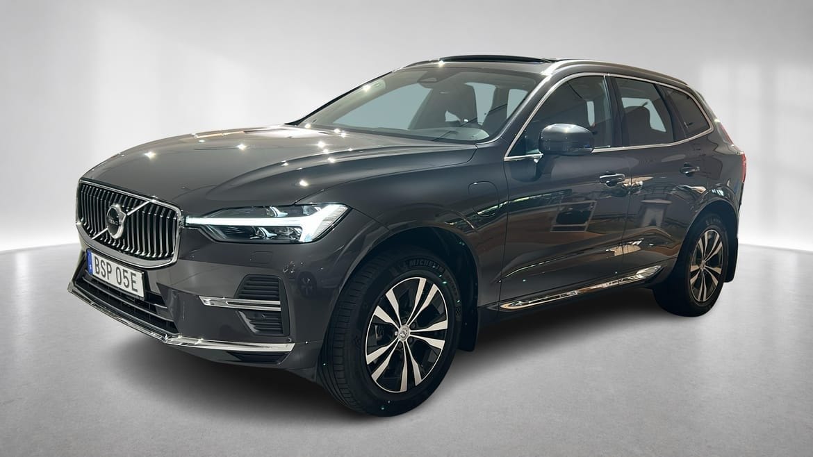 Volvo XC60 2025 – bild 1 av 17