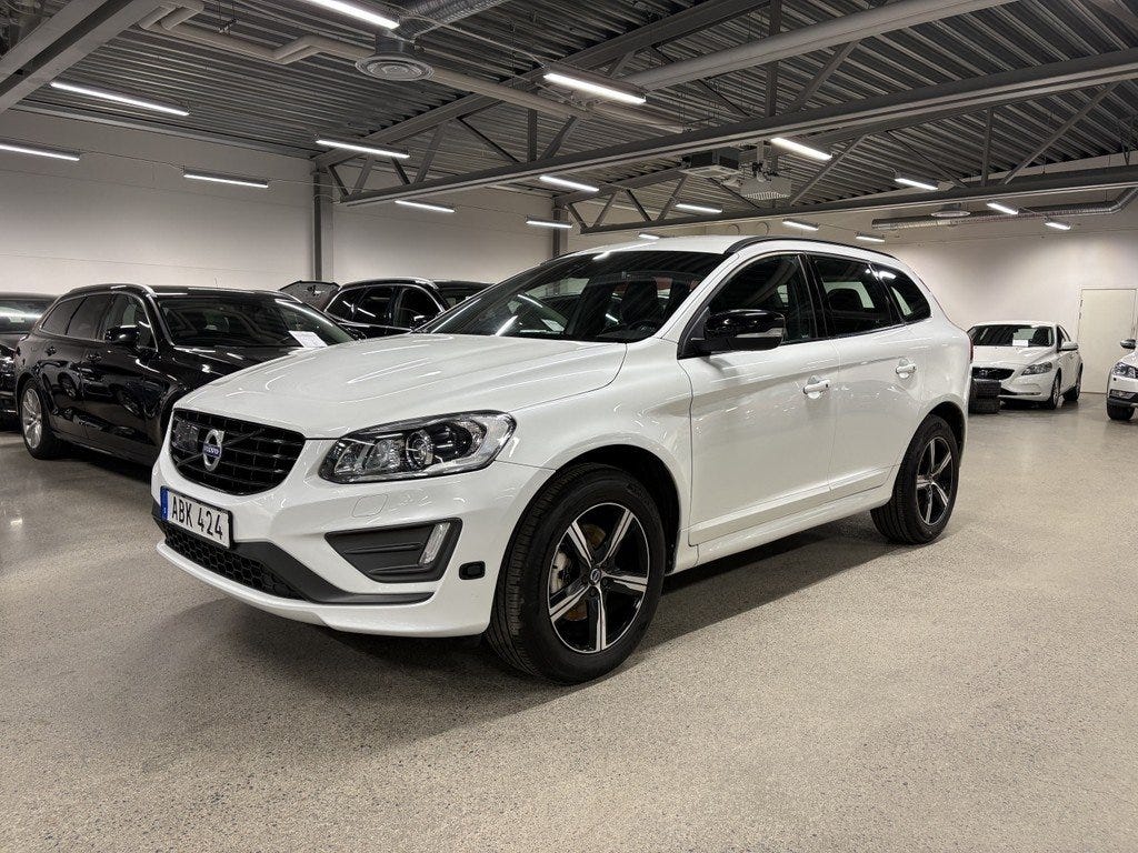 Volvo XC60 2017 – bild 1 av 11