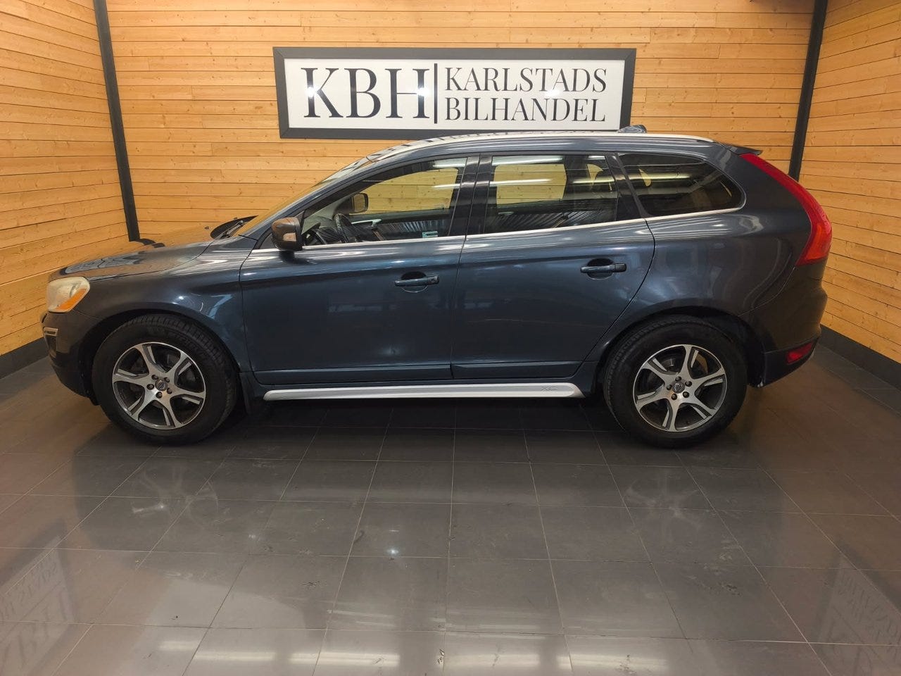 Volvo XC60 2011 – bild 1 av 23
