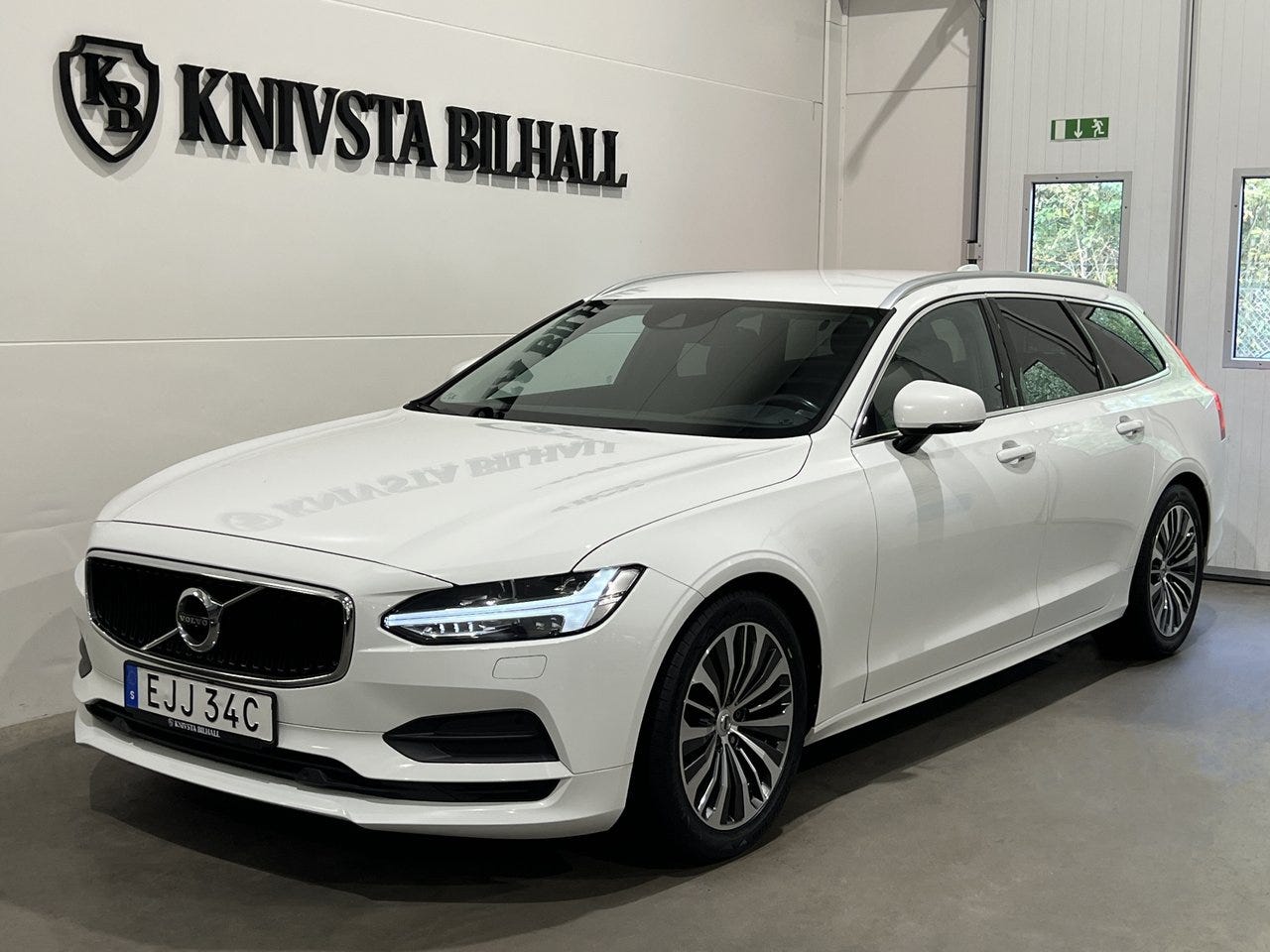 Volvo V90 2020 – bild 1 av 24