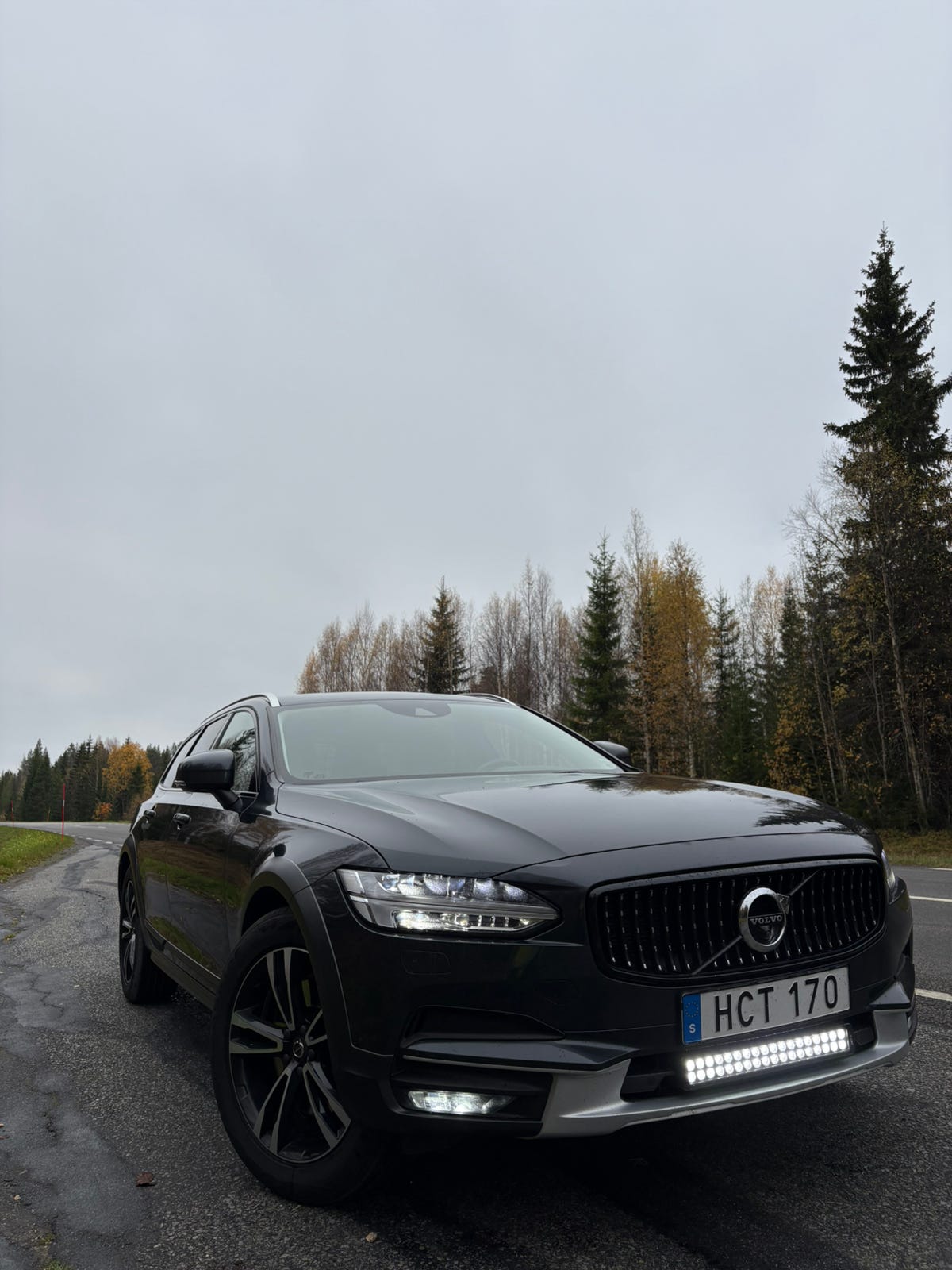 Volvo V90 Cross Country 2019 – bild 1 av 14