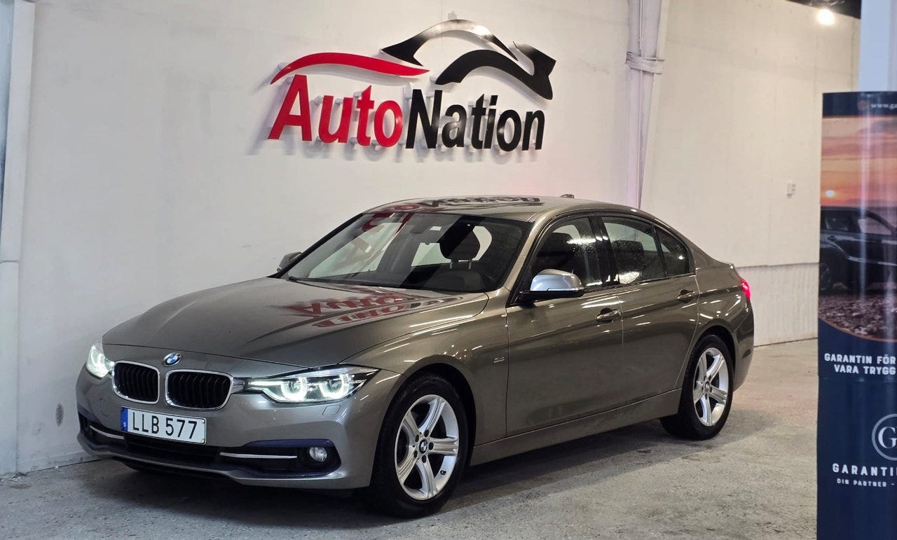 BMW 318d 2016 – bild 1 av 15