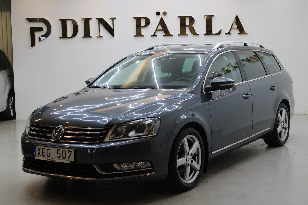 Volkswagen Passat 2012 – bild 1 av 12