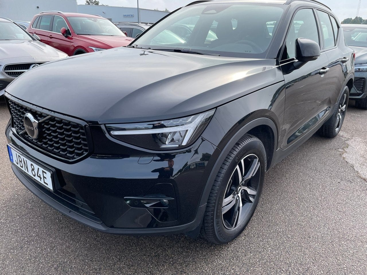 Volvo XC40 2026 – bild 1 av 5