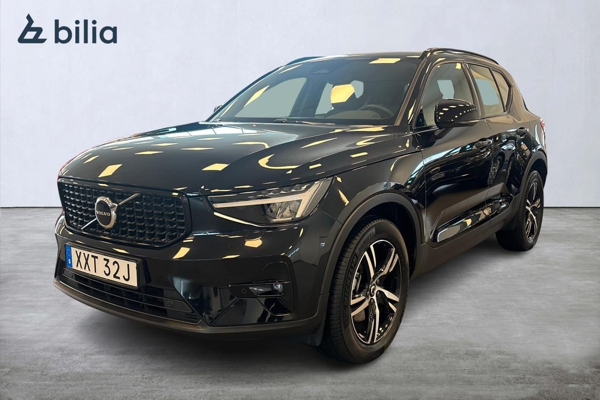 Volvo XC40 2025 – bild 1 av 21