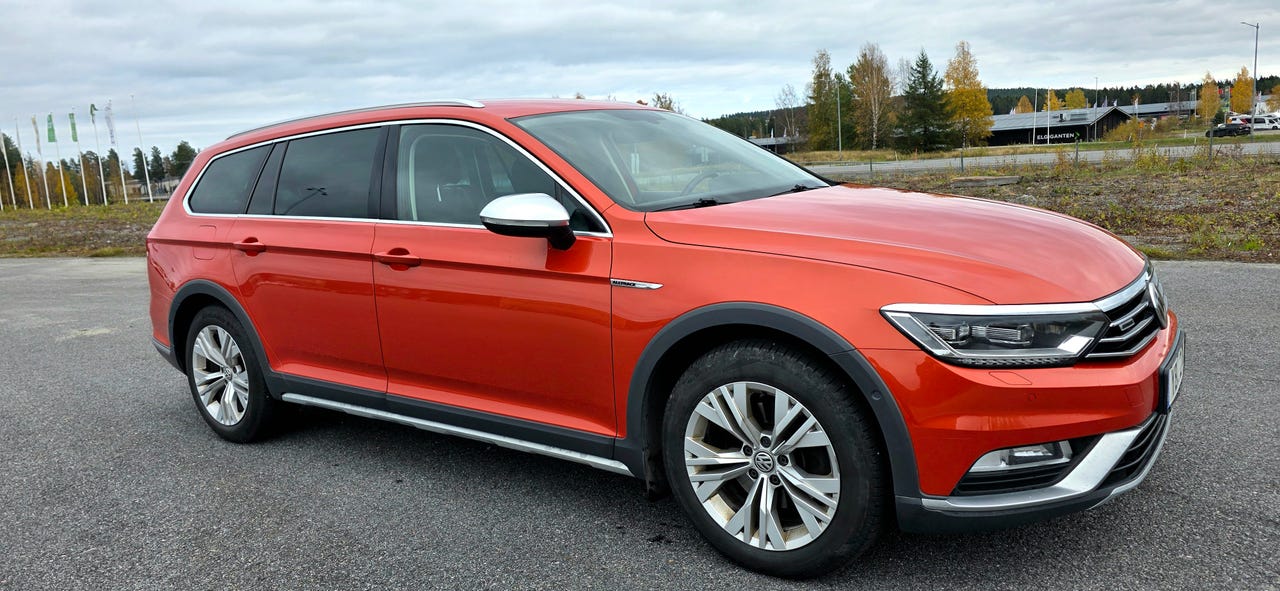 Volkswagen Passat Alltrack 2017 – bild 1 av 6
