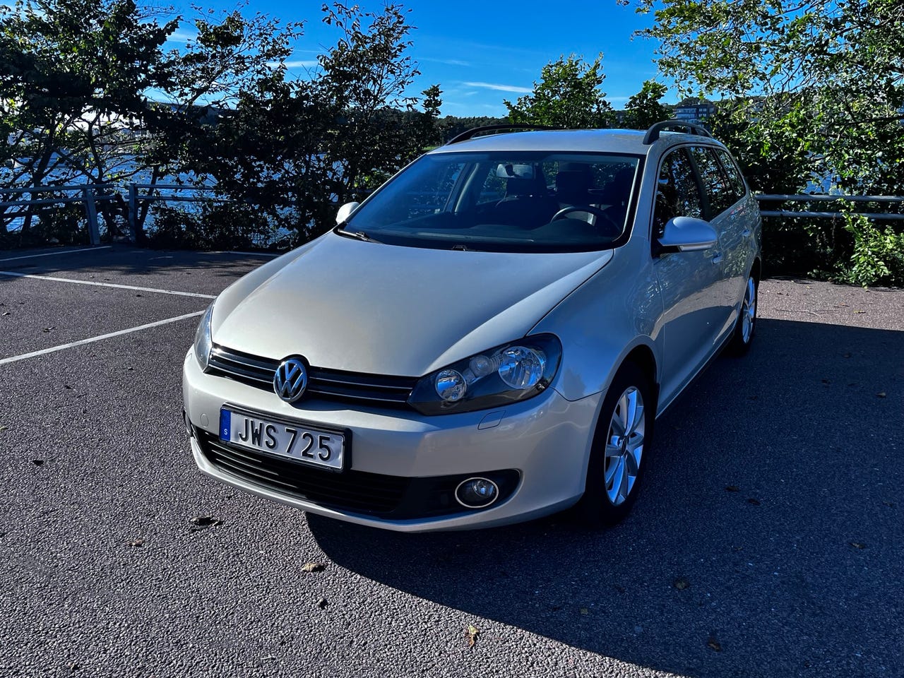 Volkswagen Golf VI 2012 – bild 1 av 6
