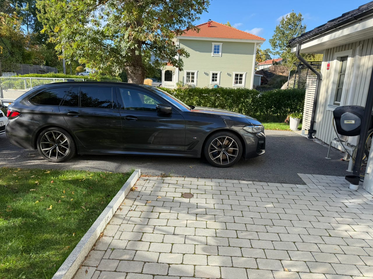 BMW 530d 2021 – bild 1 av 5