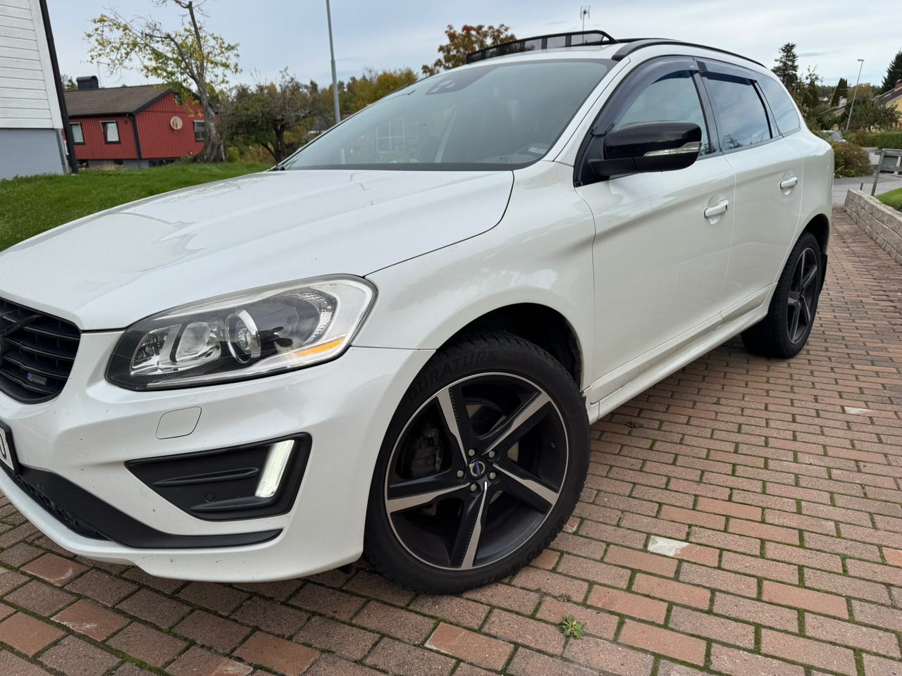 Volvo XC60 2014 – bild 1 av 8