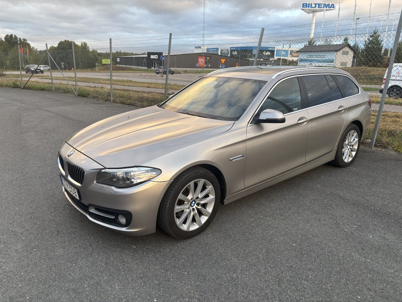 BMW 530d 2014 – bild 1 av 8
