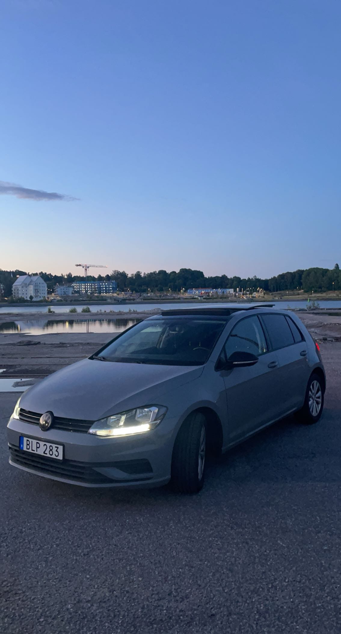 Volkswagen Golf VII 2018 – bild 1 av 2
