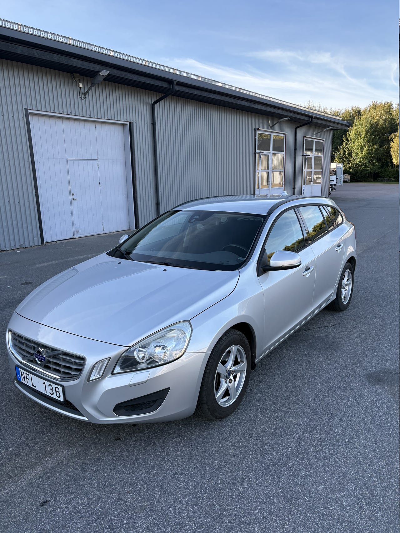 Volvo V60 2013 – bild 1 av 5