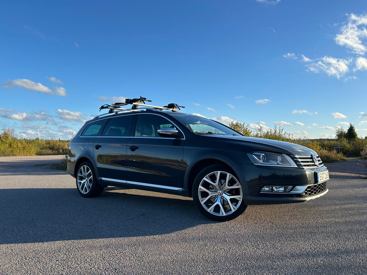 Volkswagen Passat Alltrack 2014 – bild 1 av 12