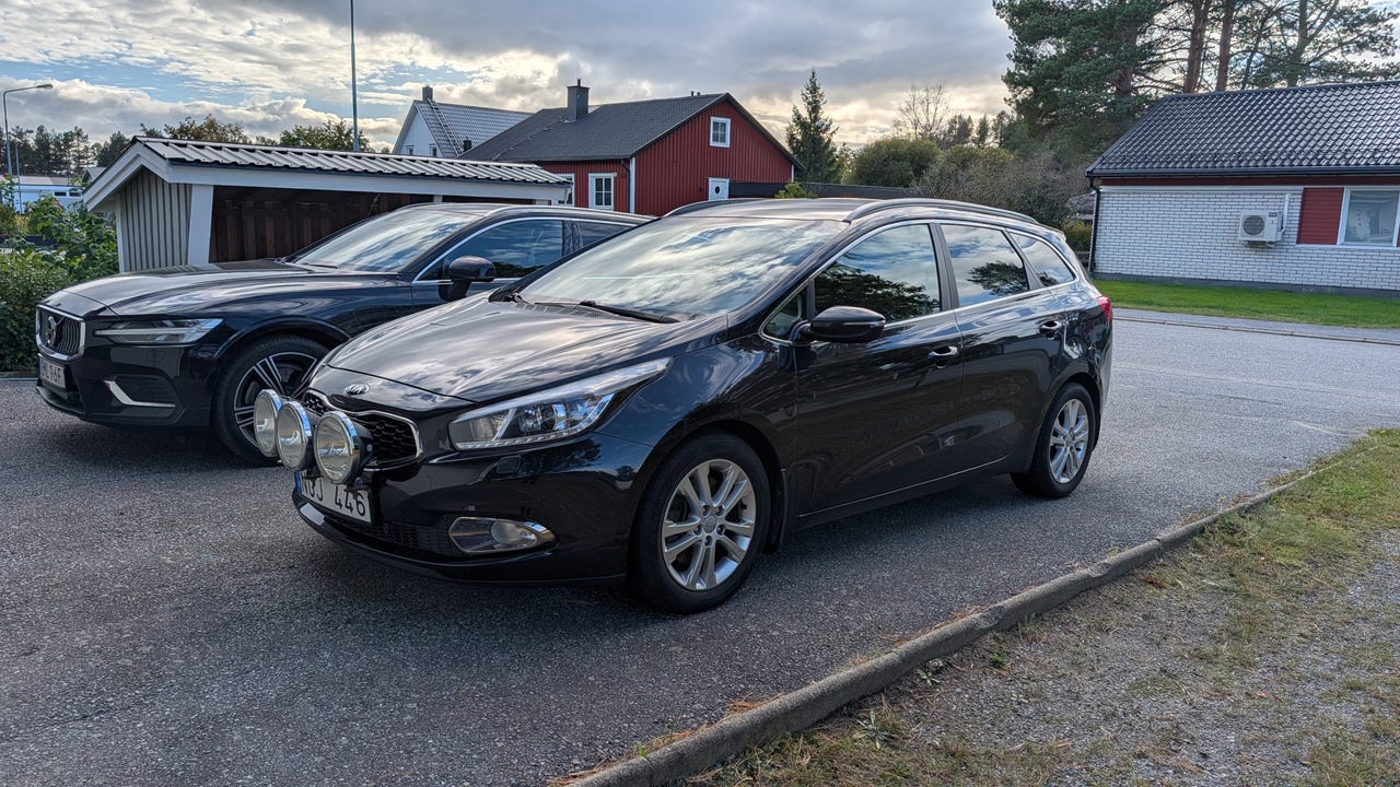 Kia Ceed 2013 – bild 1 av 6