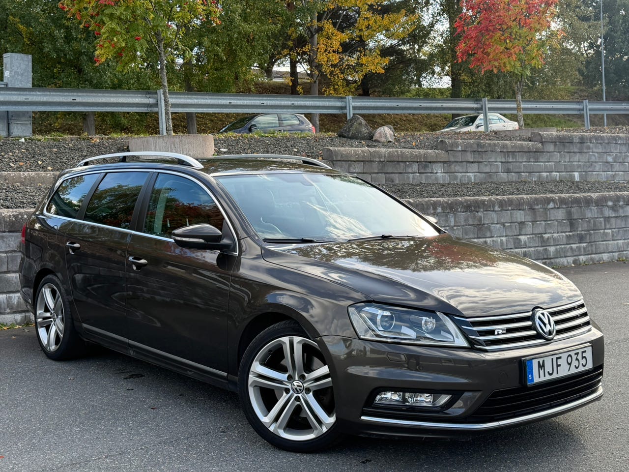 Volkswagen Passat 2015 – bild 1 av 22