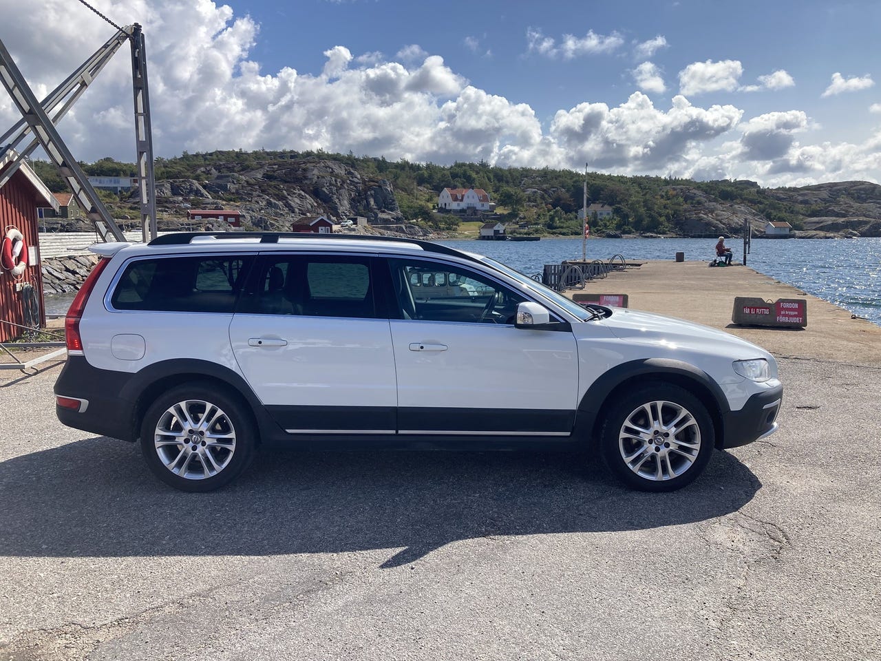 Volvo XC70 2016 – bild 1 av 14