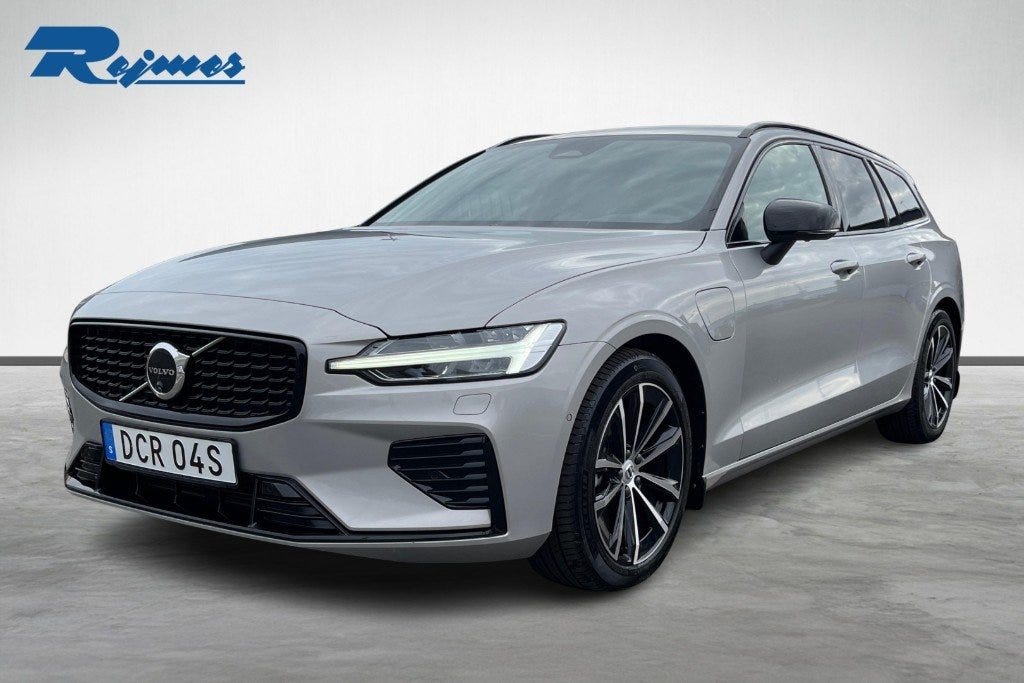 Volvo V60 2025 – bild 1 av 24