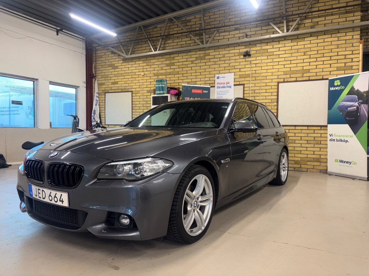 BMW 520d 2016 – bild 1 av 14