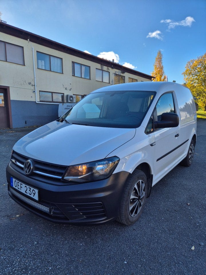 Volkswagen Caddy 2017 – bild 1 av 6