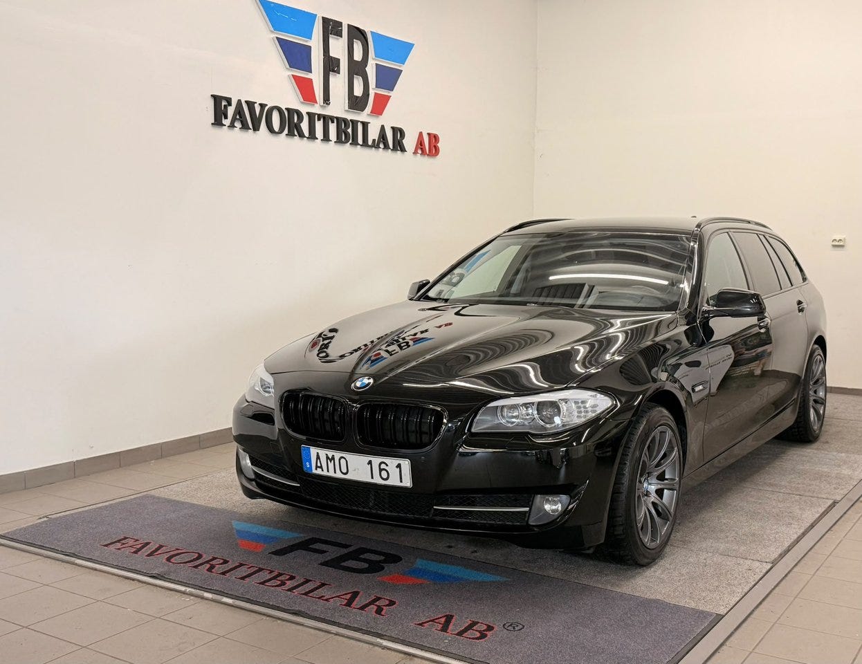 BMW 520d 2013 – bild 1 av 24