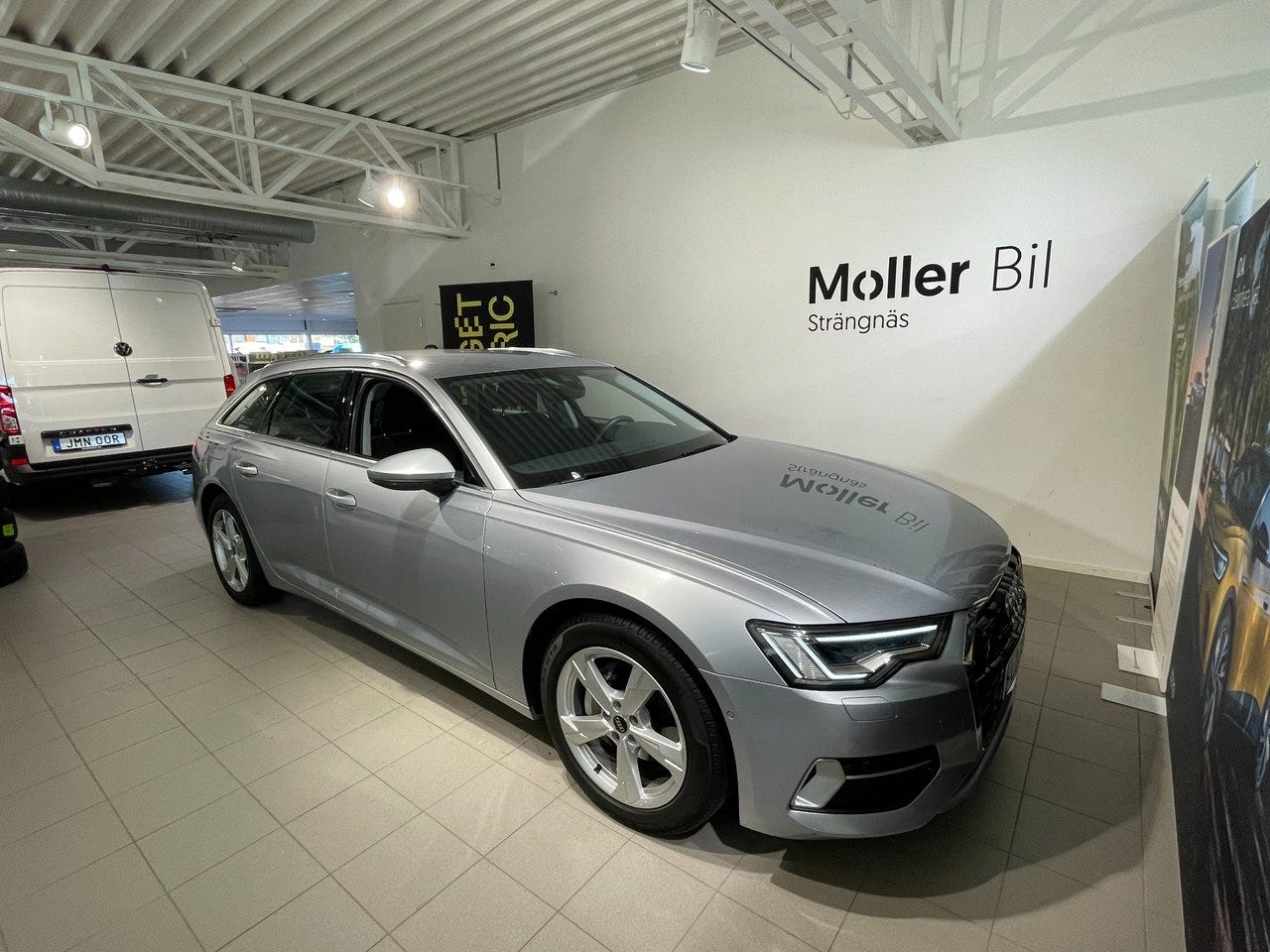 Audi A6 2025 – bild 1 av 16