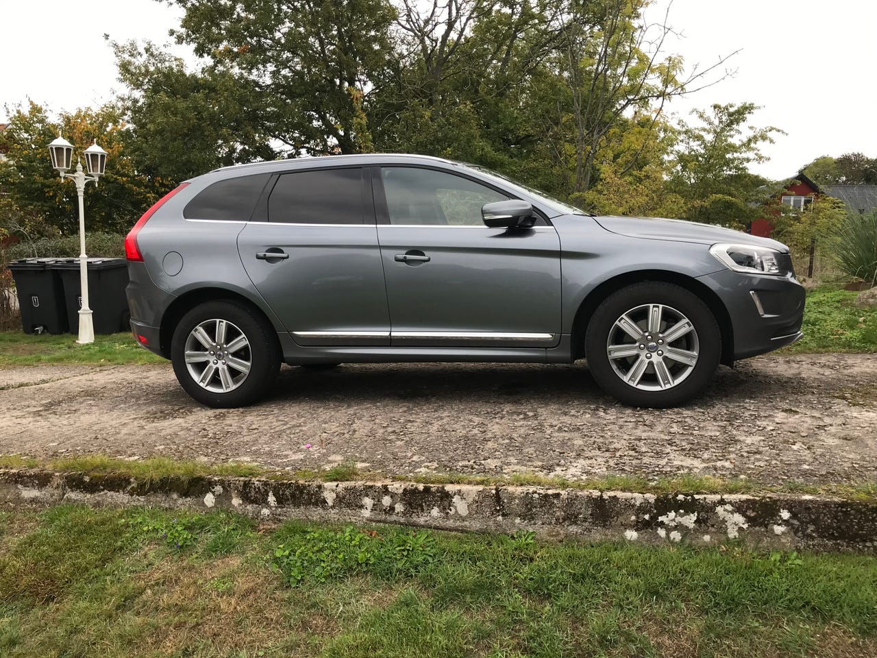 Volvo XC60 2017 – bild 1 av 8