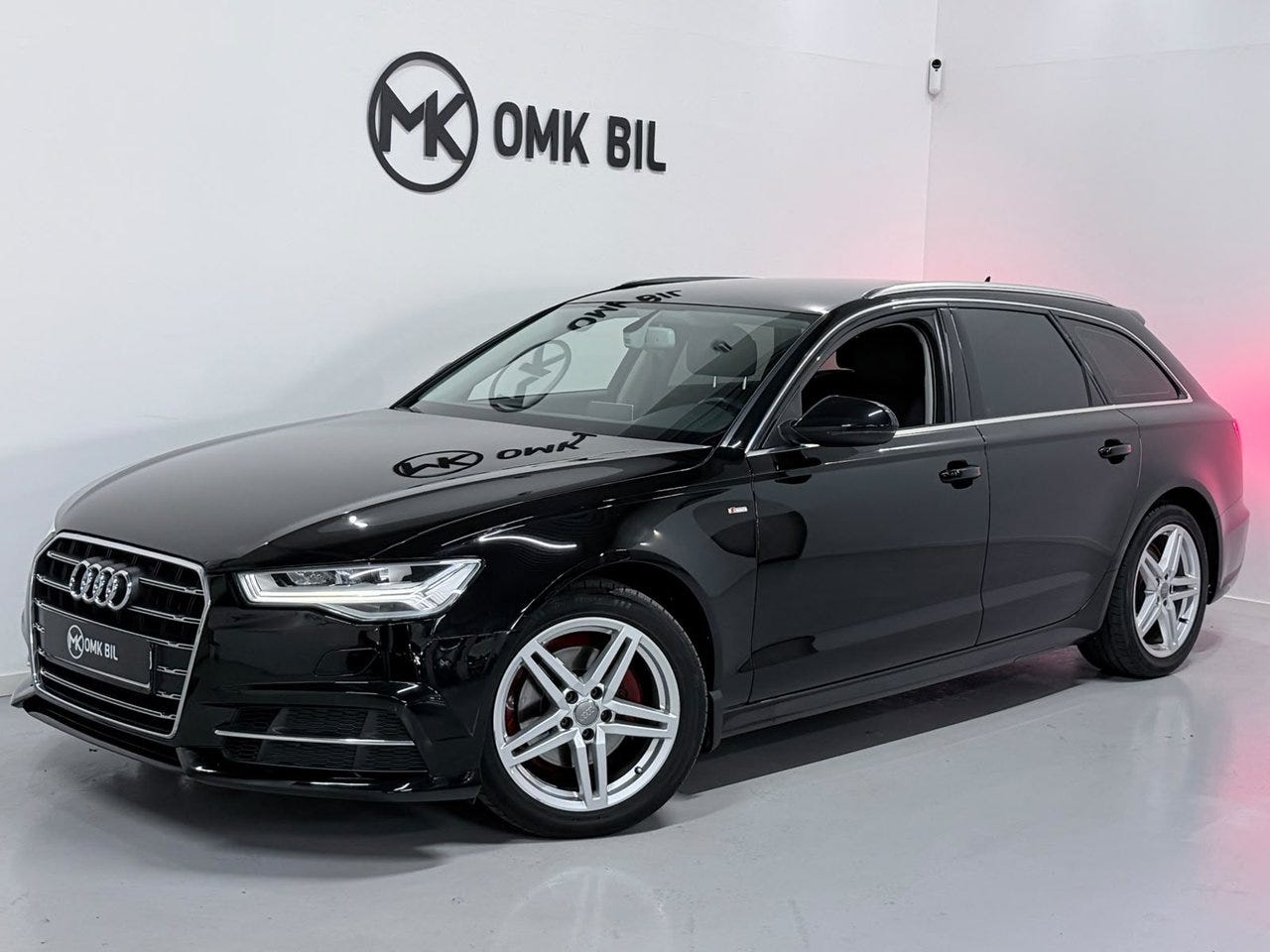 Audi A6 2017 – bild 1 av 23