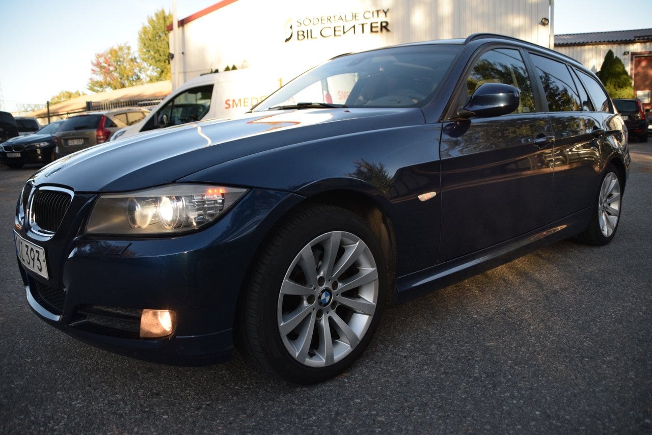 BMW 320d 2012 – bild 1 av 24