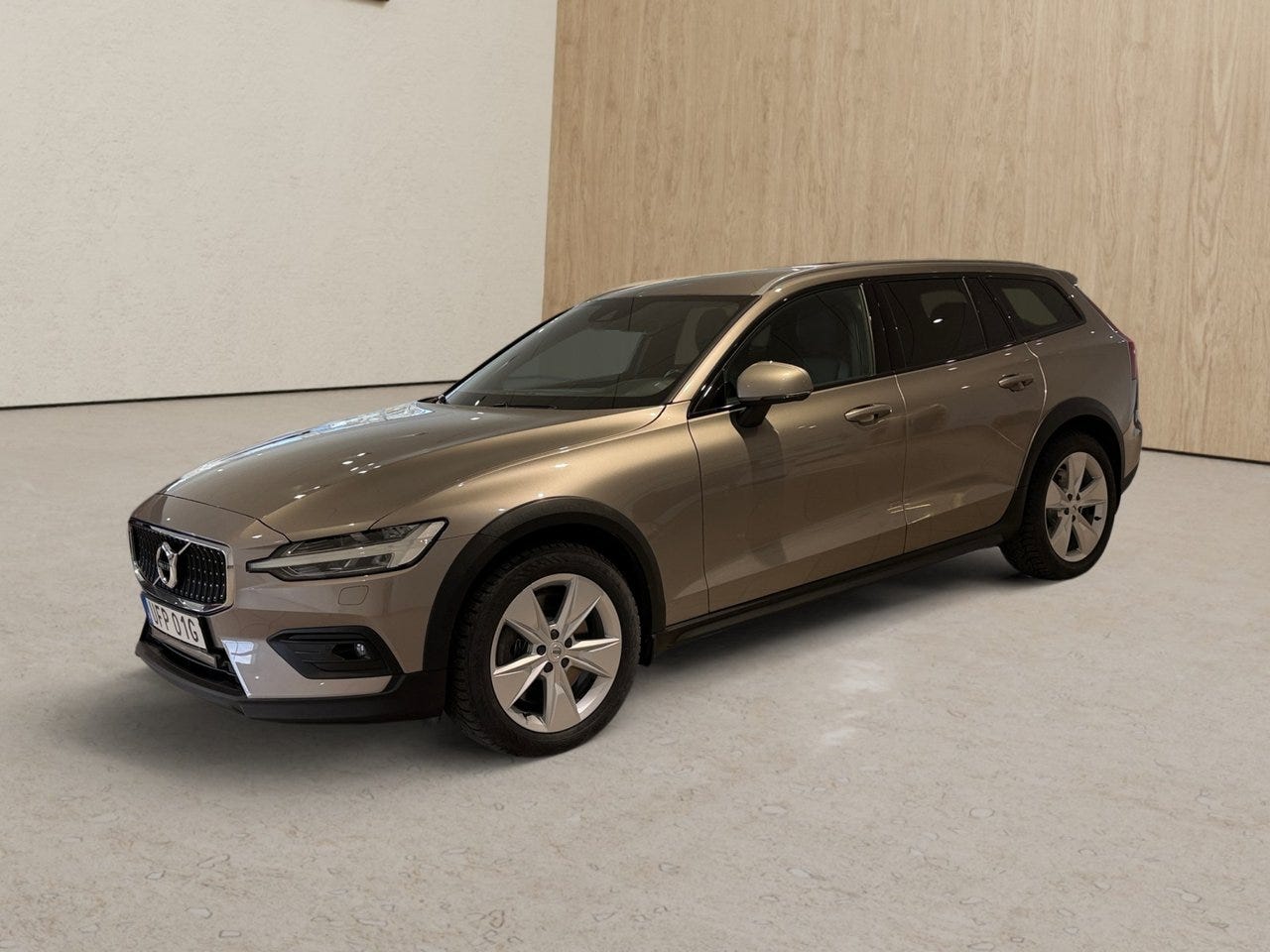 Volvo V60 Cross Country 2020 – bild 1 av 13