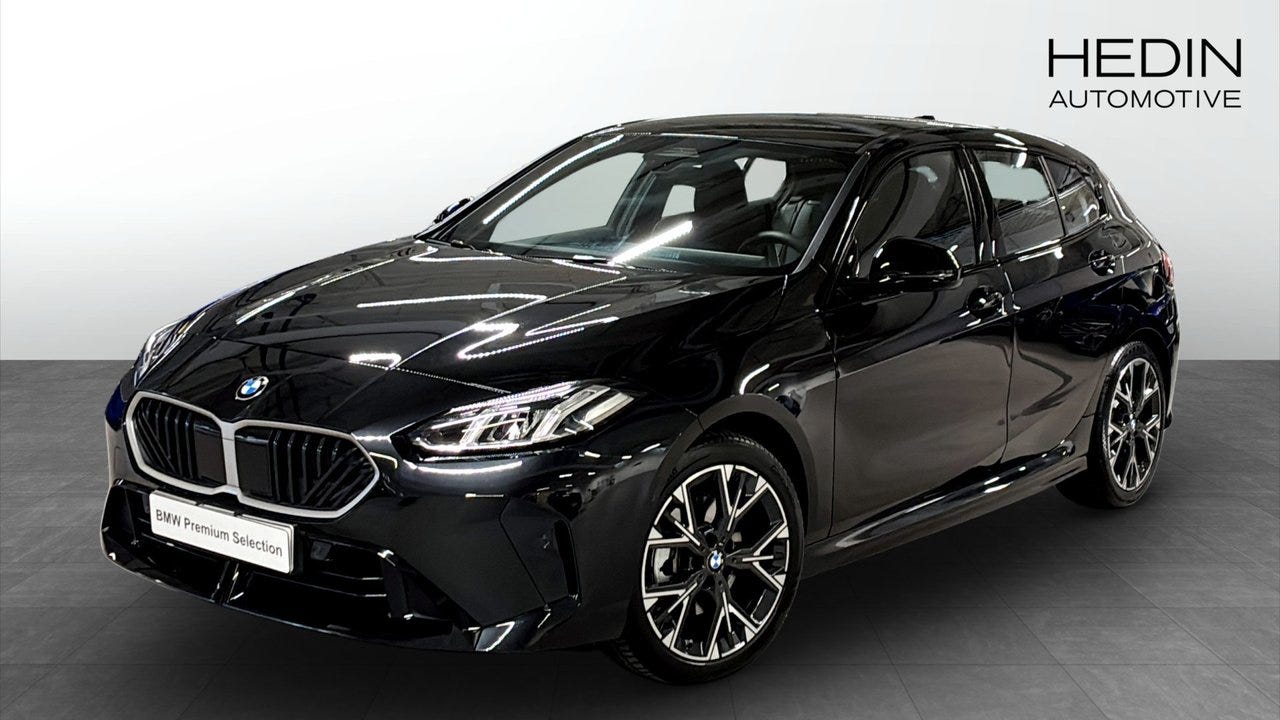 BMW 120 2026 – bild 1 av 9