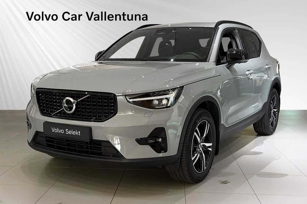 Volvo XC40 2025 – bild 1 av 15