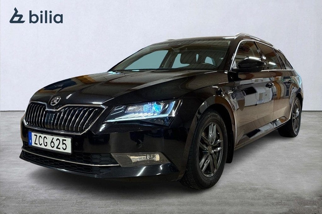 Skoda Superb 2018 – bild 1 av 24
