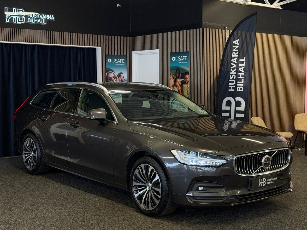Volvo V90 2021 – bild 1 av 24