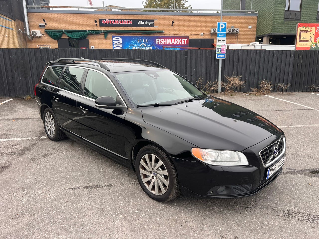 Volvo V70 2012 – bild 1 av 10