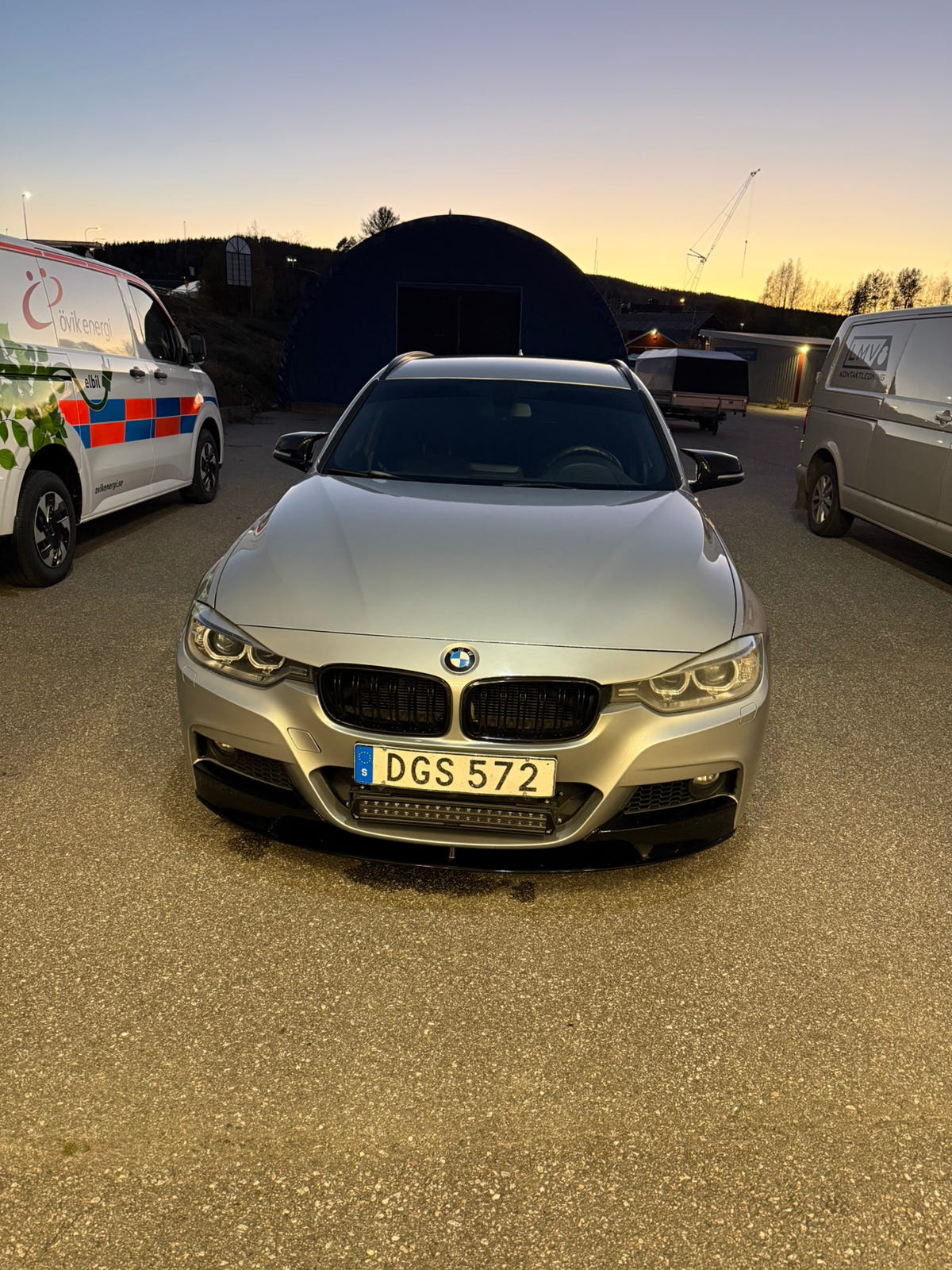 BMW 320d 2014 – bild 1 av 19
