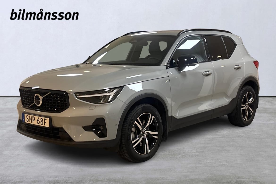 Volvo XC40 2025 – bild 1 av 13
