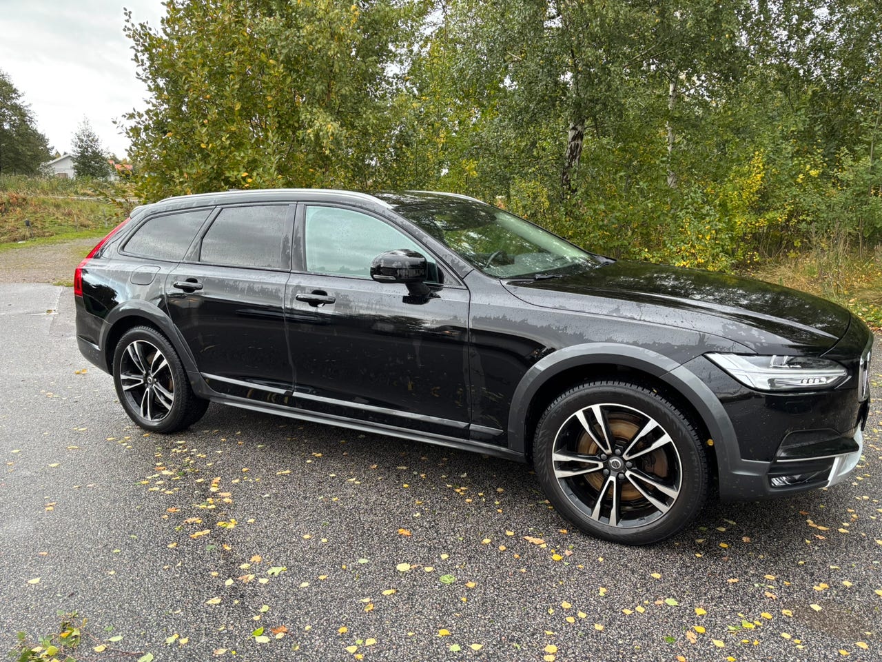 Volvo V90 Cross Country 2020 – bild 1 av 6