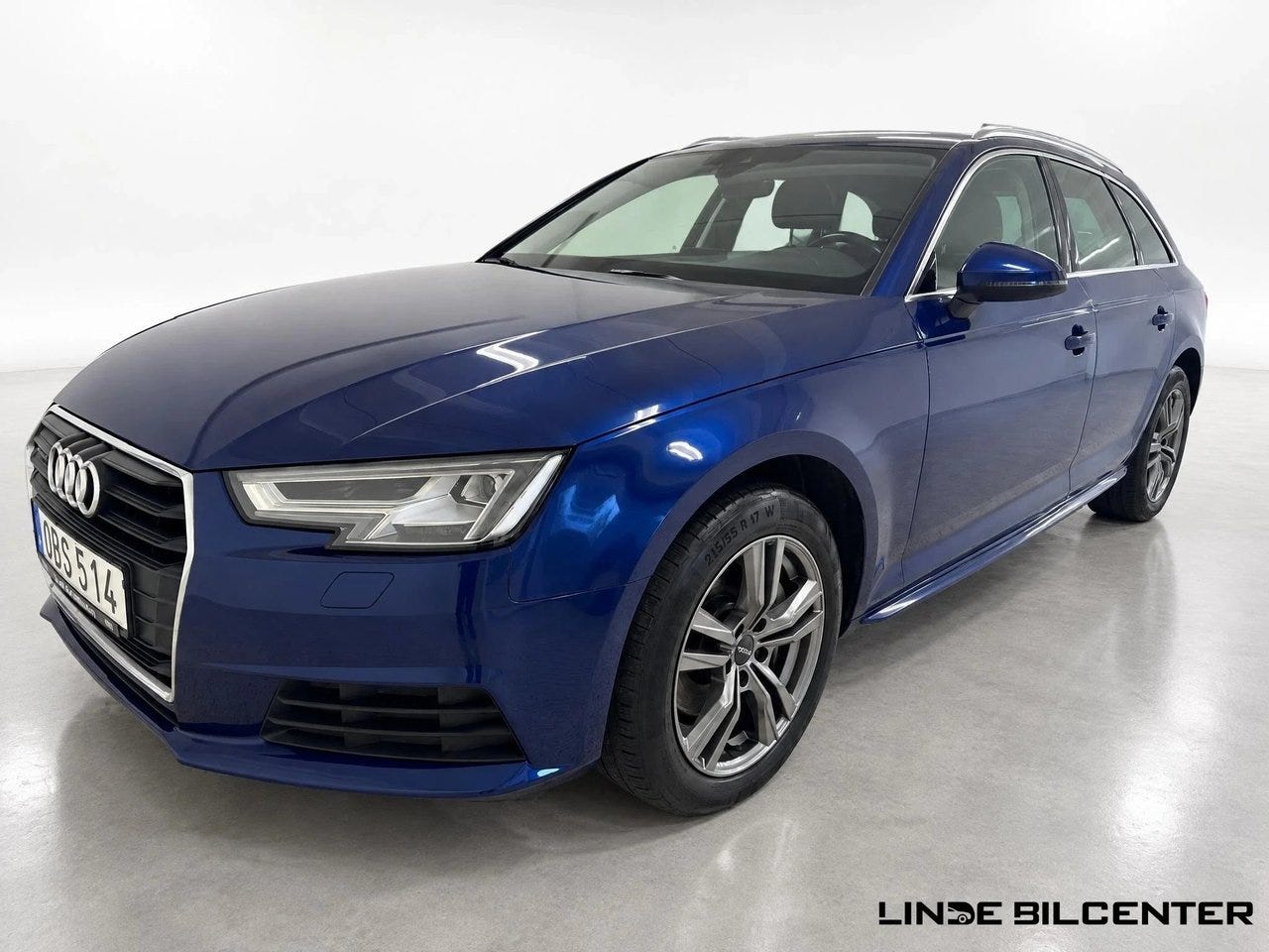 Audi A4 2016 – bild 1 av 13