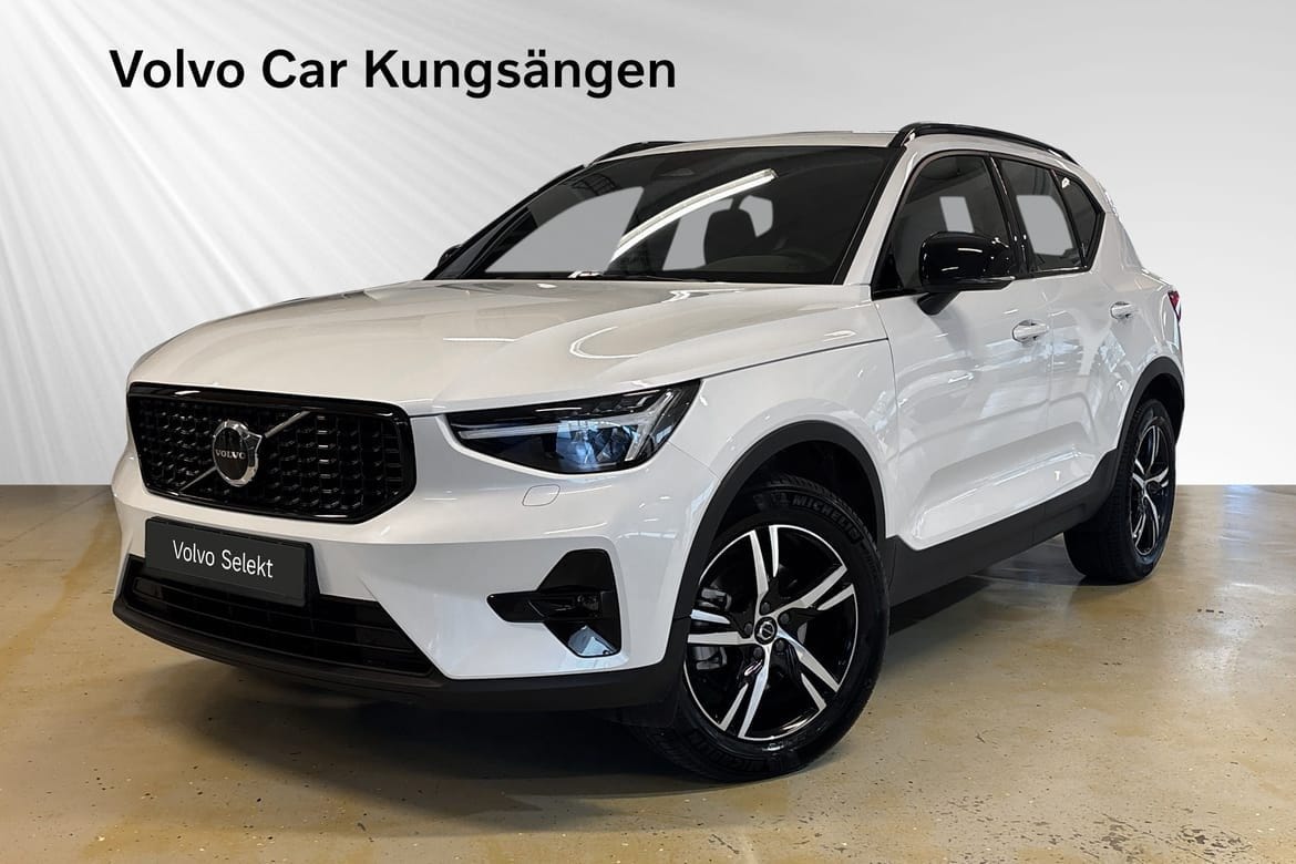 Volvo XC40 2025 – bild 1 av 24
