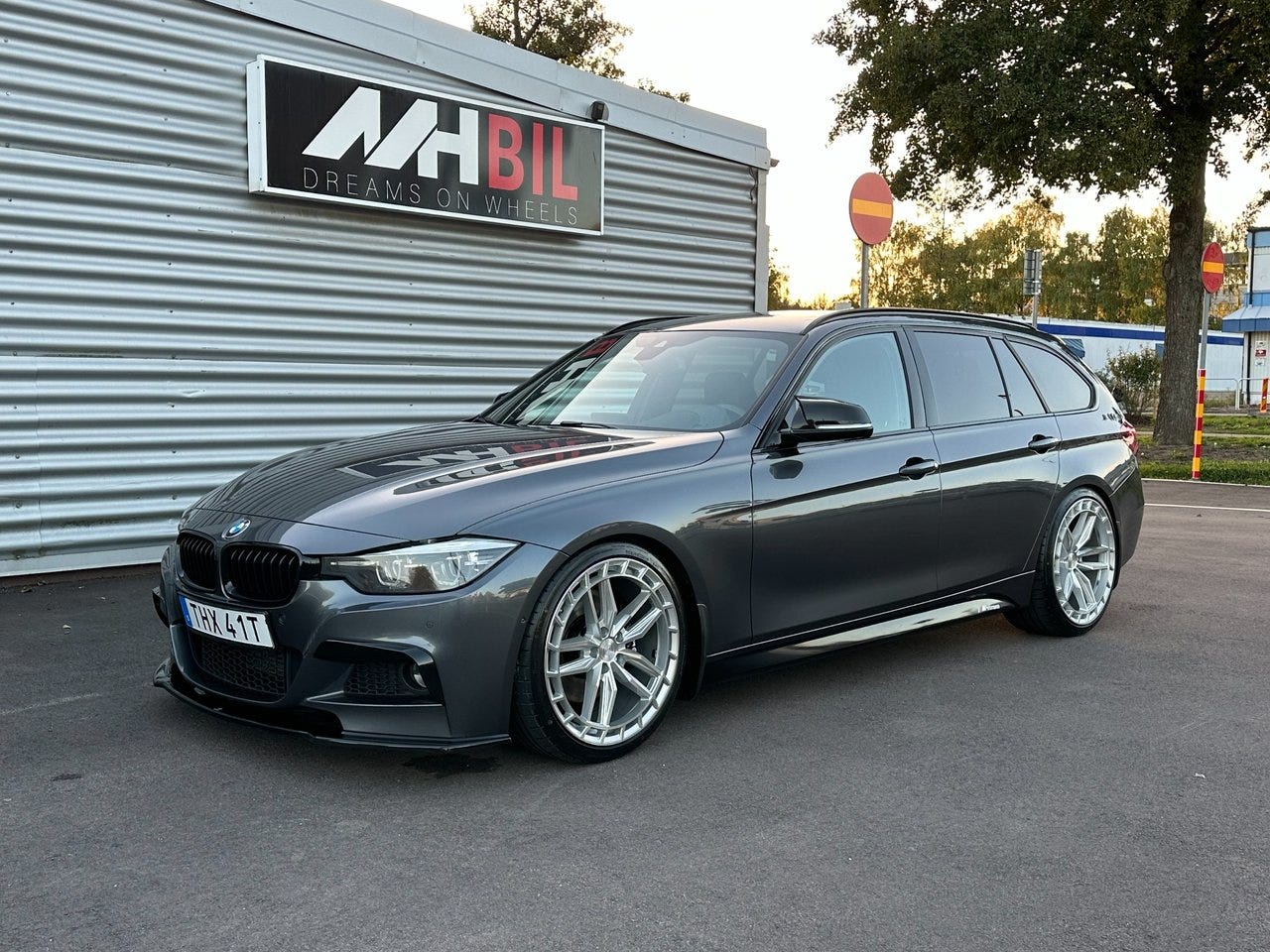 BMW 335d 2018 – bild 1 av 24