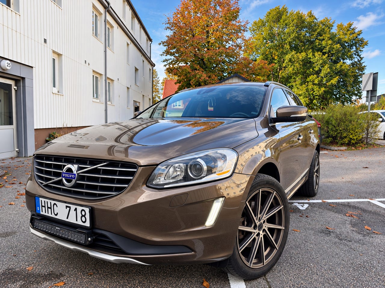 Volvo XC60 2014 – bild 1 av 6