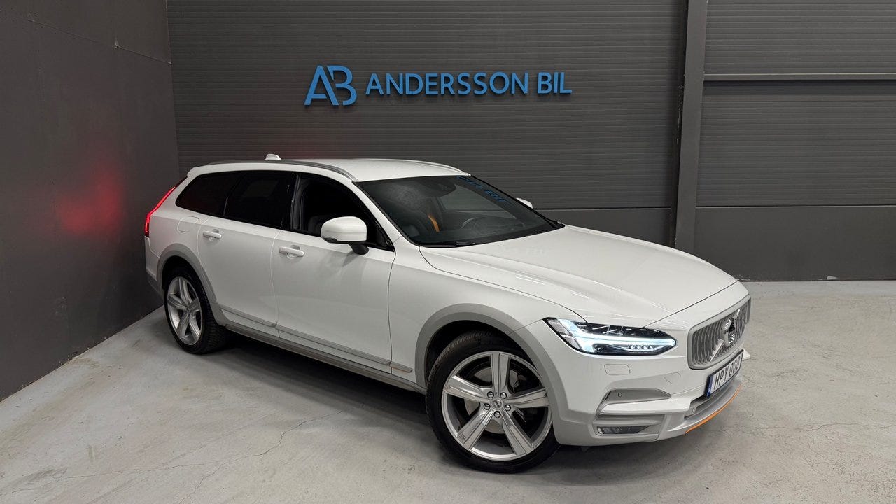 Volvo V90 Cross Country 2018 – bild 1 av 24
