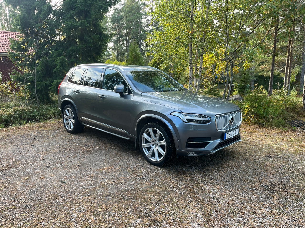 Volvo XC90 2017 – bild 1 av 10